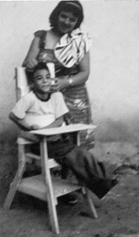 Enrique y su hermana.